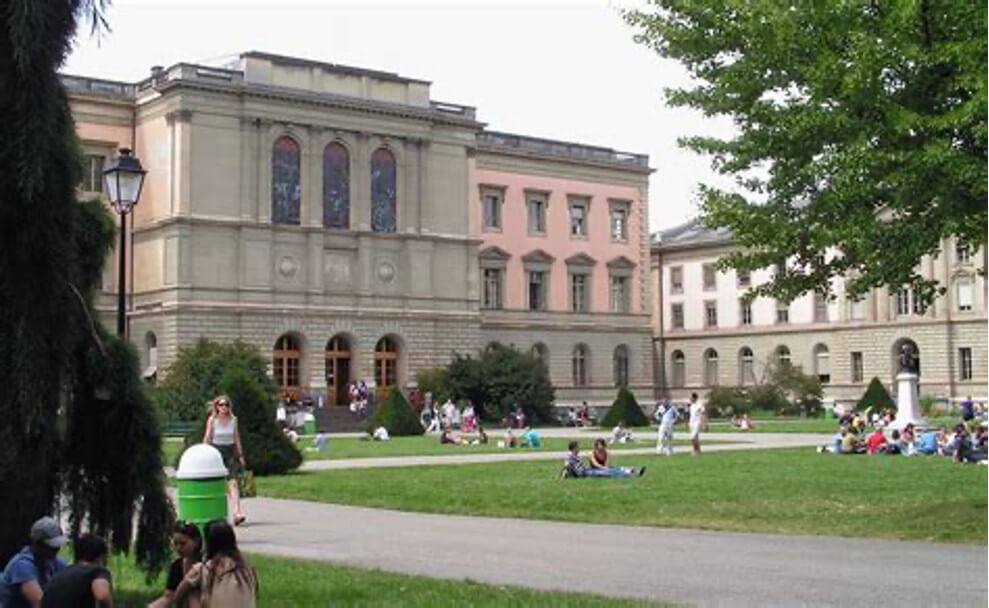Đại học Geneva luôn tạo bầu không khí học tập tích cực và thân thiện cho sinh viên