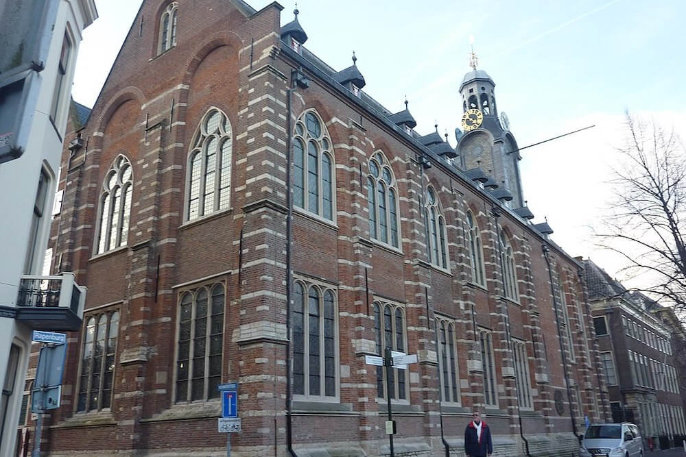 Đại học Leiden là một trong những ngôi trường có lịch sử phát triển lâu đời tại Hà Lan