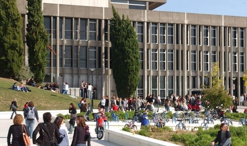 Trường Đại học Nantes là điểm đến mà sinh viên không thể bỏ qua khi tham gia vào hành trình du học Pháp