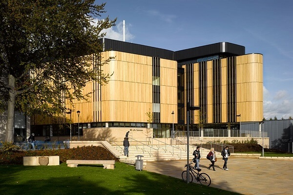 Trường Đại học Southampton là một trong những trường đại học có uy tín cao tại Anh