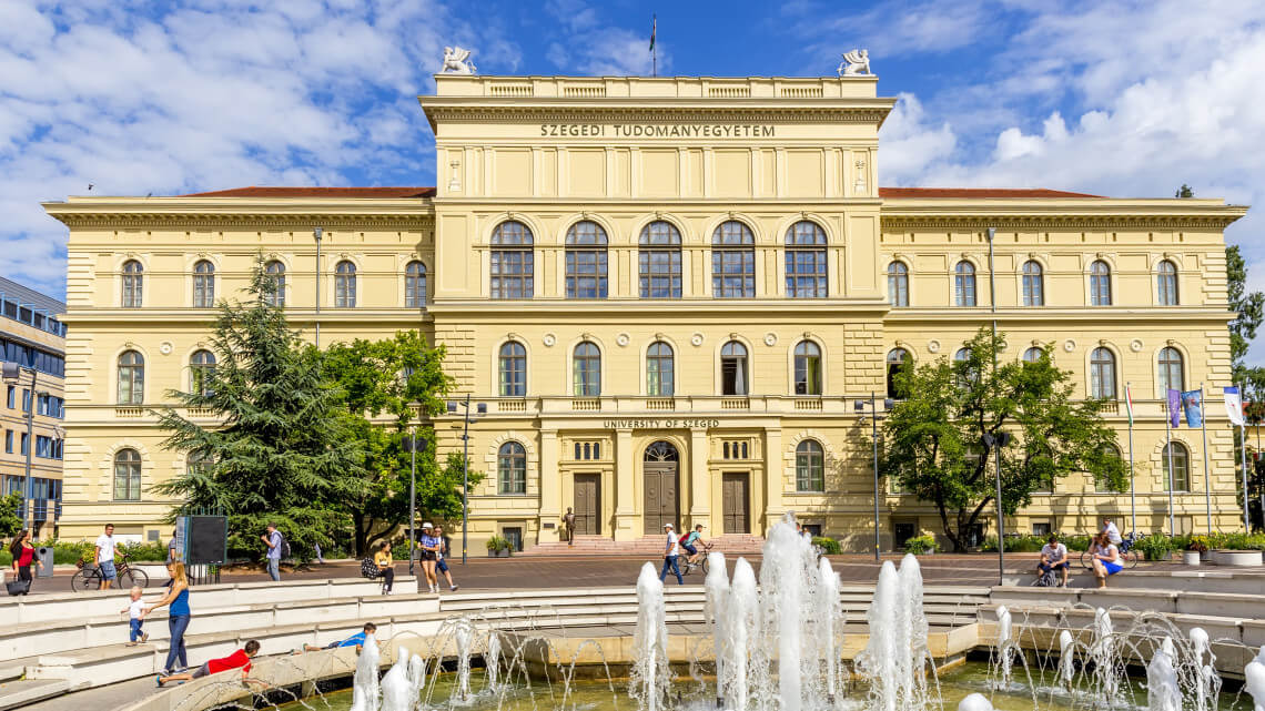 Đại học Szeged