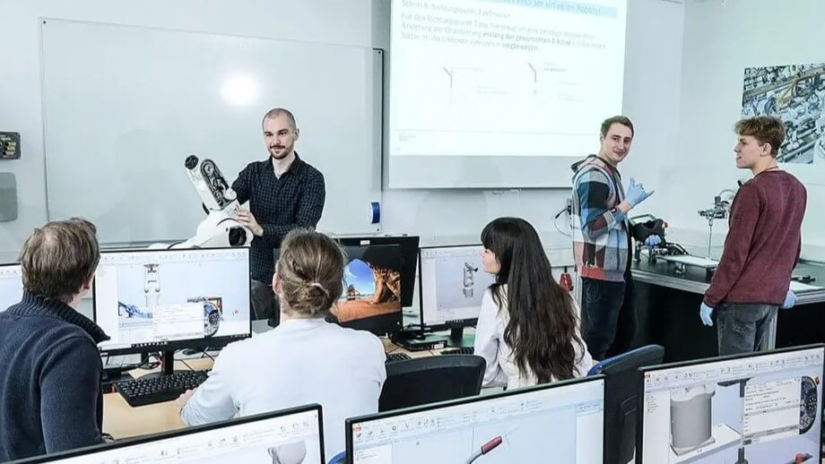 Bầu không khí học tập tích cực tại Viện Khoa học và Công nghệ Áo