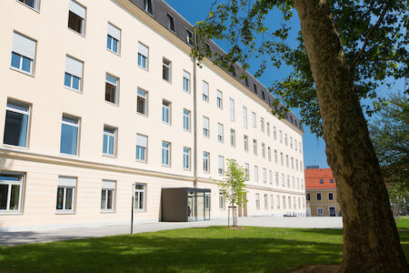 Review Trường Đại học Sư phạm tư thục Augustinum (Private Pädagogische Hochschule Augustinum)