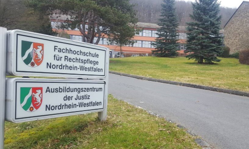 Trường Cao đẳng Tư pháp Bắc Rhine-WestphWestplaf điểm đến mà nhiều sinh viên lựa chọn để học tập và trải nghiệm