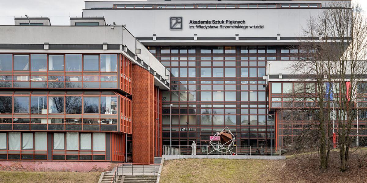 Học viện Mỹ thuật và Thiết kế Lodz là ngôi trường có chất lượng đào tạo cao tại Ba Lan