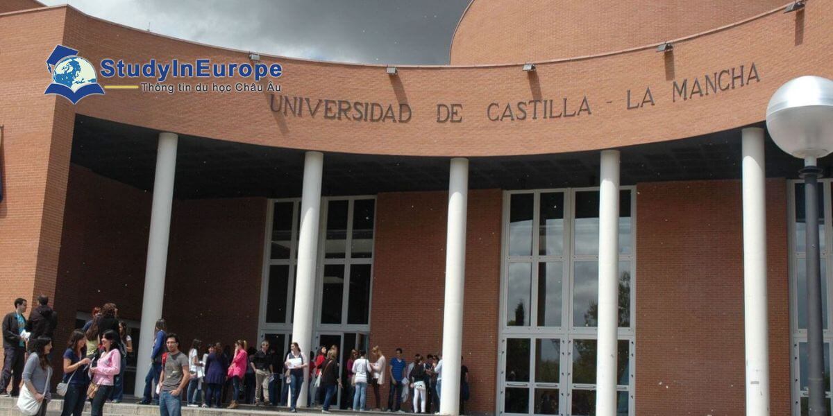 Review Trường Đại học Castilla-La Mancha (Universidad de Castilla-La Mancha)