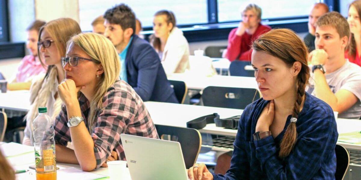 Sinh viên sẽ có thêm nhiều cơ hội học tập tuyệt vời khi đến với trường Đại học kỹ thuật Liberec