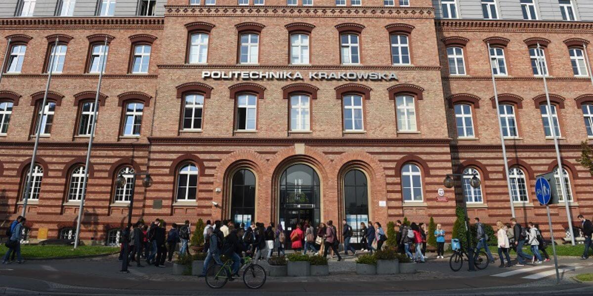 Trường Đại học Công nghệ Cracow nổi tiếng với các chương trình đào tạo chuyên sâu và chất lượng