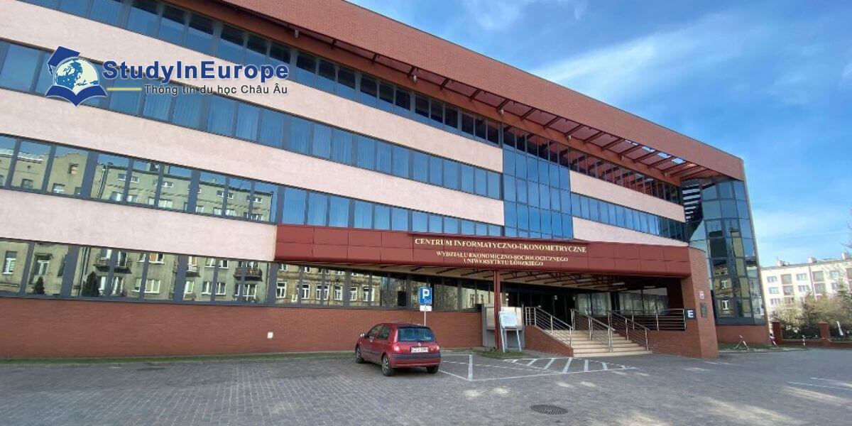 Review Trường Đại học Lodz (Uniwersytet Lódzki)