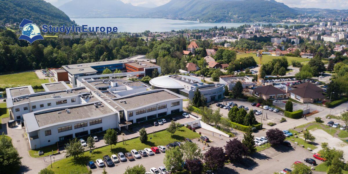 Review Trường Đại học Savoie Mont Blanc (Université Savoie Mont Blanc)