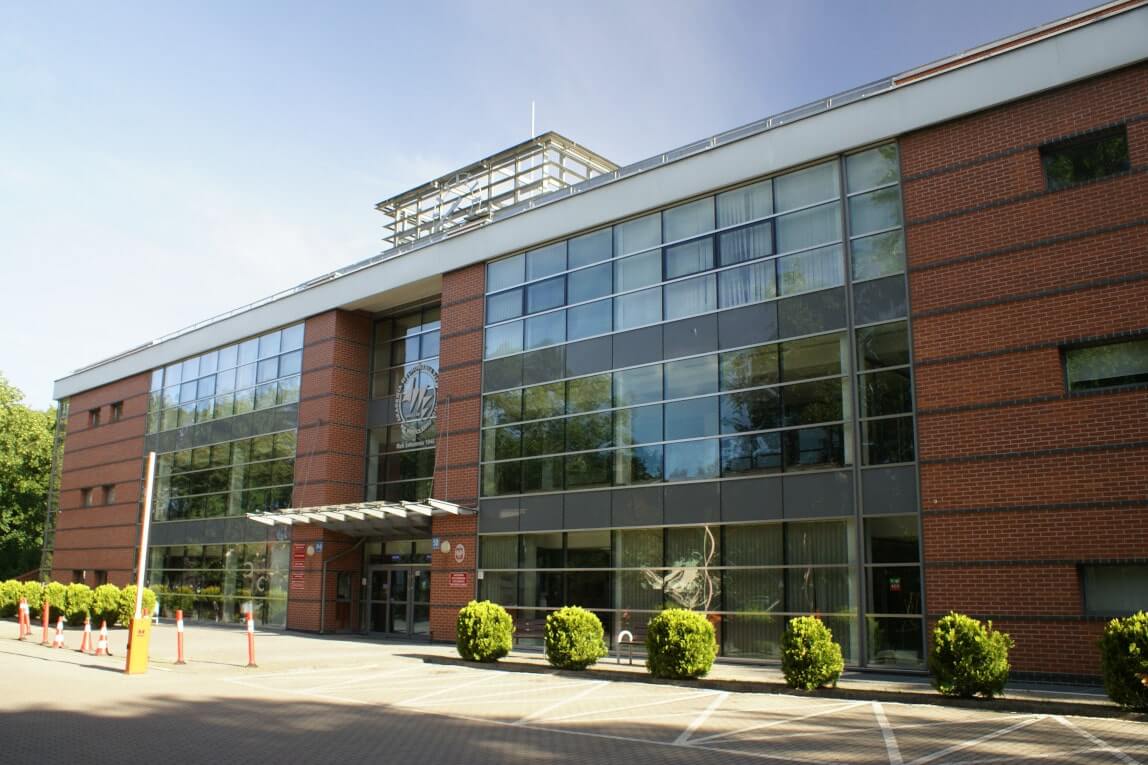 Học viện Giáo dục Thể chất Wroclaw là ngôi trường khá nổi tiếng tại Ba Lan