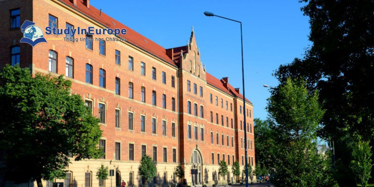 Review Trường Đại học Nông nghiệp Krakow (Uniwersytet Rolniczy w Krakowie)