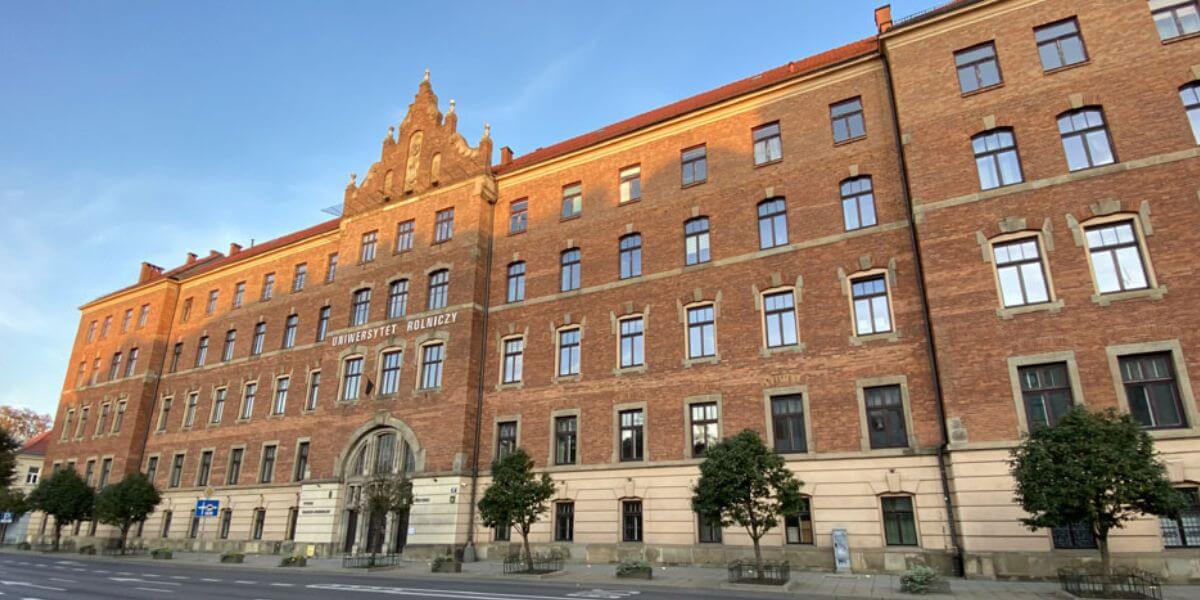 Trường Đại học Nông nghiệp Krakow là nơi mang đến cho sinh viên nhiều chương trình đào tạo chất lượng