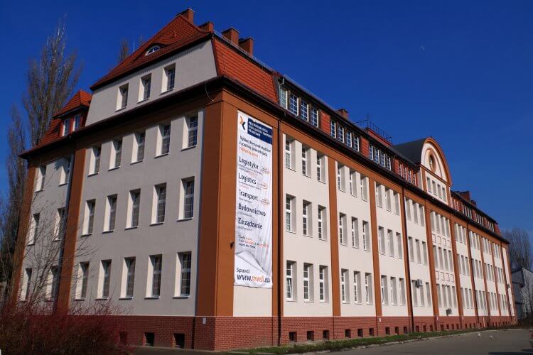 Trường Đại học Quốc tế Logistics và Vận tải Wroclaw khá nổi tiếng với chất lượng đào tạo cao