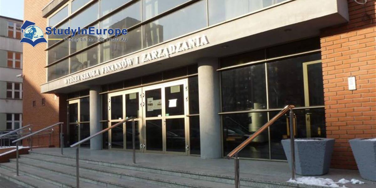 Review Trường Đại học Tài chính và Quản lý Bialystok (Wyzsza Szkola Finansów i Zarzadzania w Bialymstoku)