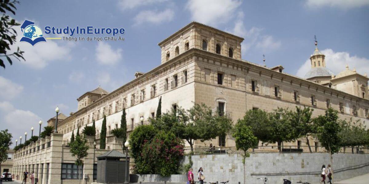 Review Trường Đại học Công giáo Thánh Anthony (Universidad Católica San Antonio de Murcia)