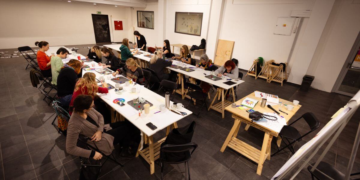 Sinh viên sẽ có thêm nhiều cơ hội học tập tuyệt vời khi đến với Học viện Mỹ thuật Praha