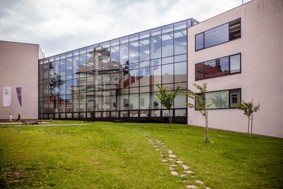 Trường Đại học Skoda Auto luôn mang đến cho sinh viên những chương trình học chất lượng cao