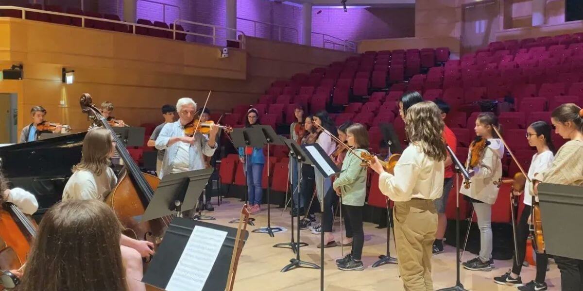 Các giảng viên Nhạc viện Hoàng gia Scotland luôn hỗ trợ sinh viên trong học tập