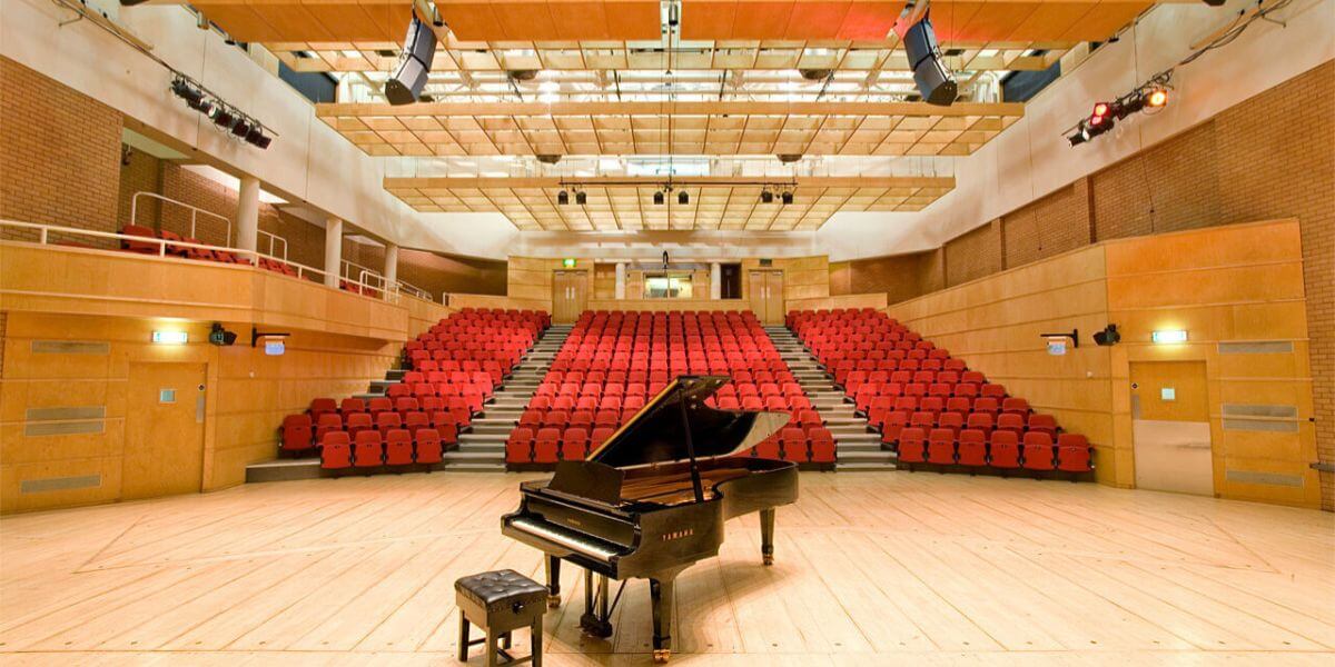 Nhạc viện Hoàng gia Scotland xây dựng hệ thống cơ sở vật chất hiện đại để phục vụ cho sinh viên