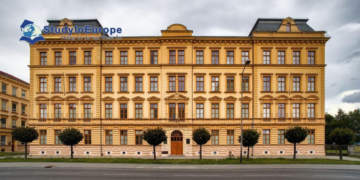 Trường Cao đẳng Logistics