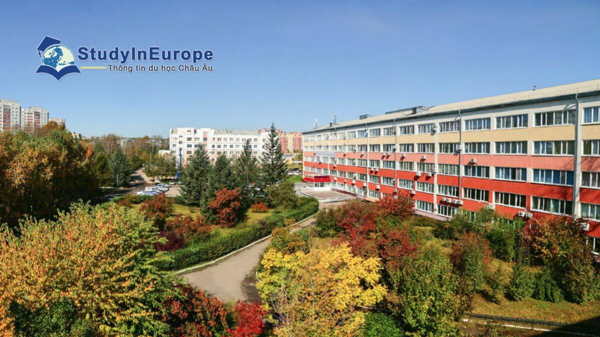 Trường Đại học bang Amur