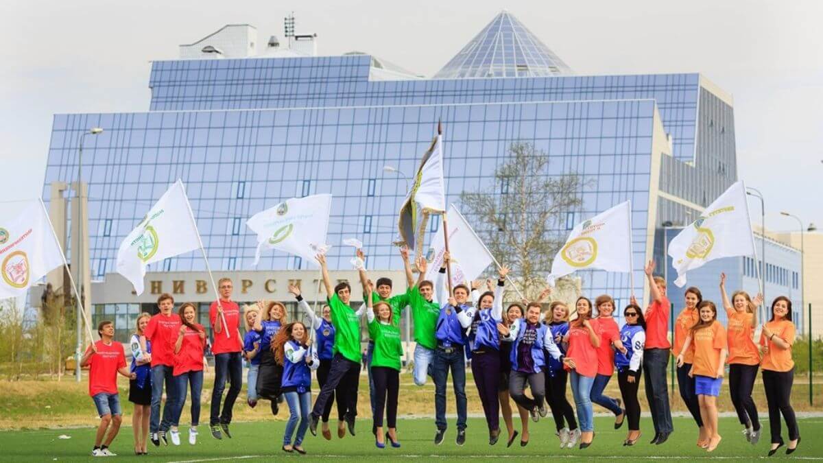 Những hoạt động ngoại khóa tại trường Đại học bang Surgut