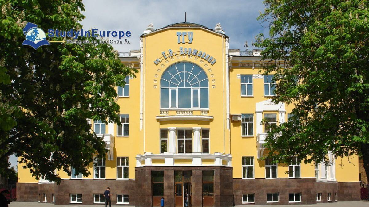 Review Trường Đại học bang Tambov (Tambov State University)