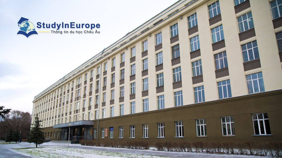 Review Trường Đại học Công nghiệp Quốc gia Siberia (Siberian State Industrial University)