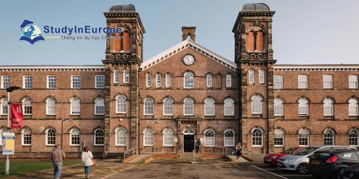 Review Trường Đại học Cumbria (University of Cumbria)