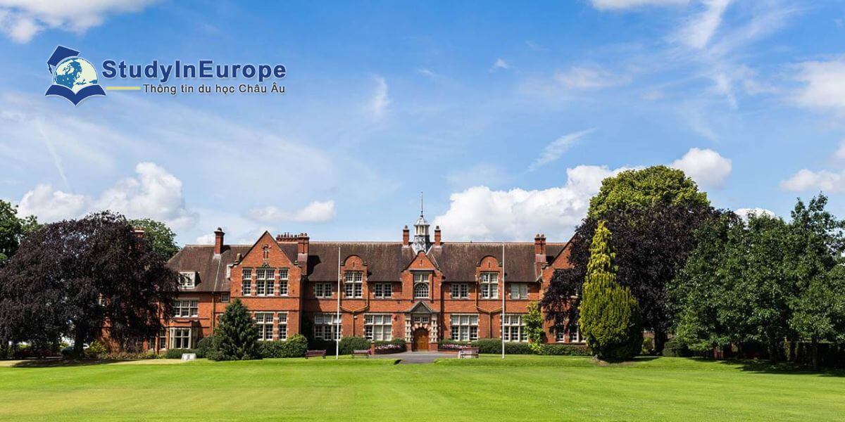 Review Trường Đại học Harper Adams (Harper Adams University)