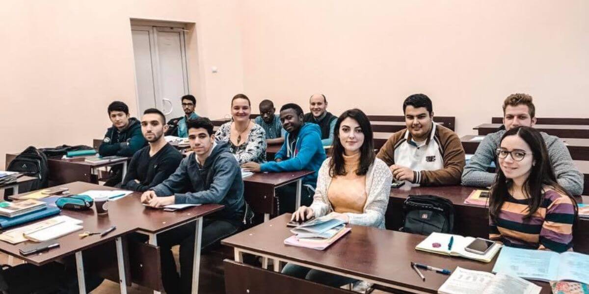 Bầu không khí học tập năng động tại trường Đại học Khí tượng Thủy văn Quốc gia Nga