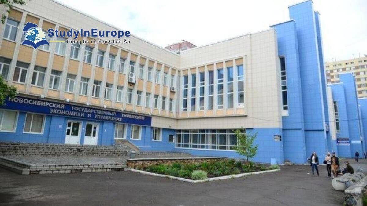 Review Trường Đại học Kinh tế và Quản lý Quốc gia Novosibirsk (Novosibirsk State University of Economics and Management)