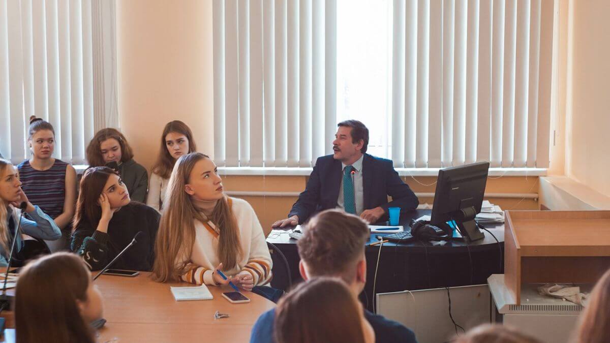 Trường Đại học Ngôn ngữ Nizhny Novgorod luôn mang đến cho sinh viên những giờ học thú vị và hữu ích