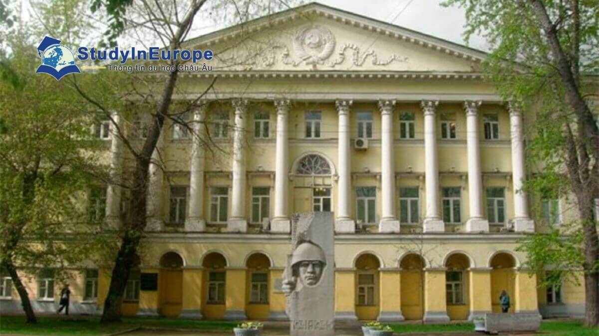 Review Trường Đại học Ngôn ngữ Quốc gia Moscow (Moscow State Linguistic University)