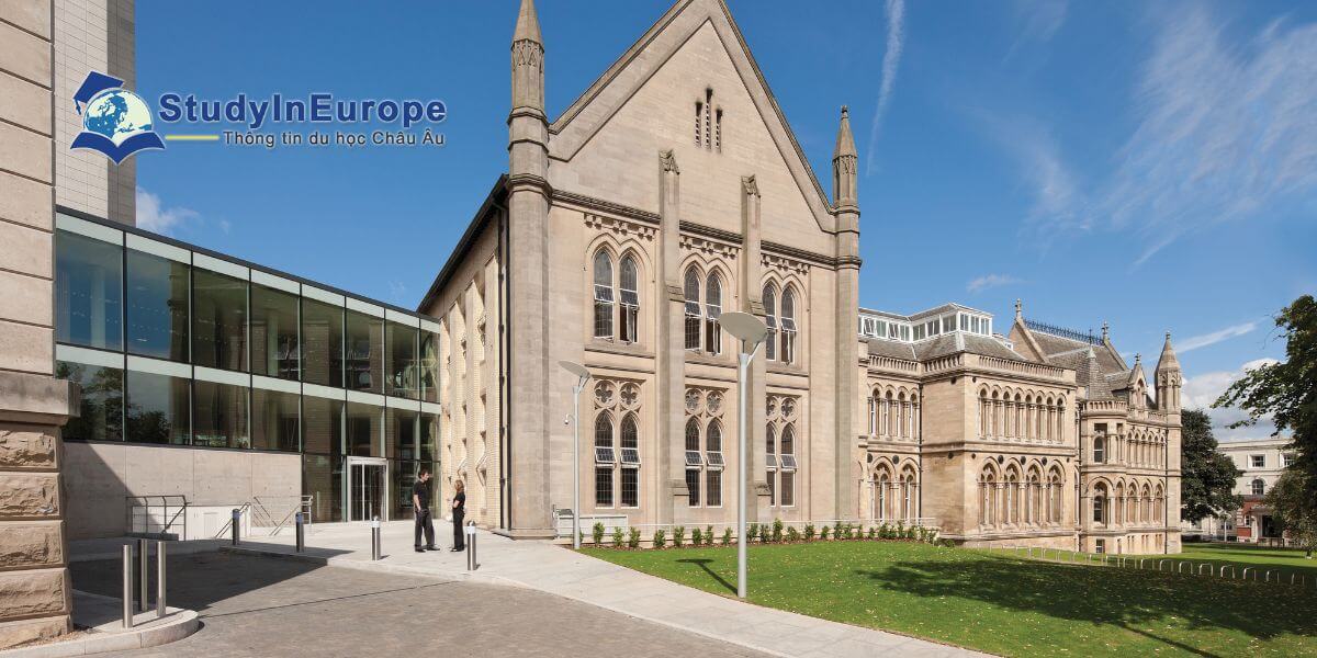 Review Trường Đại học Nottingham Trent (Nottingham Trent University)