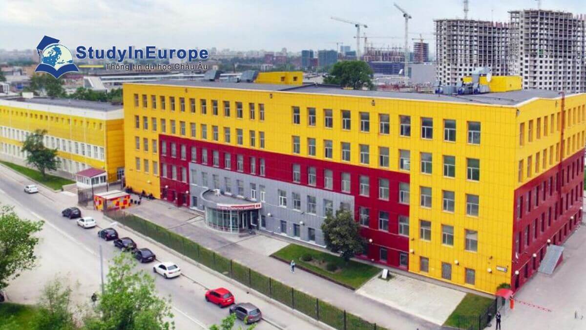 Review Trường Đại học Sergei Witte (Sergei Witte University of Moscow)