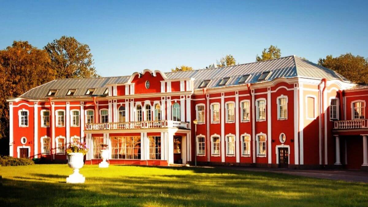 Khuôn viên của trường Đại học Y khoa Tây Bắc