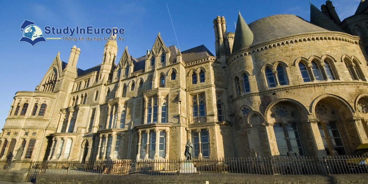 Review Trường Đại học Aberystwyth (Aberystwyth University)