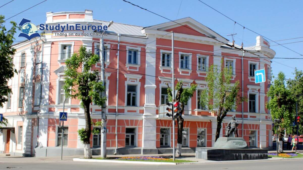 Trường Đại học bang Kaluga