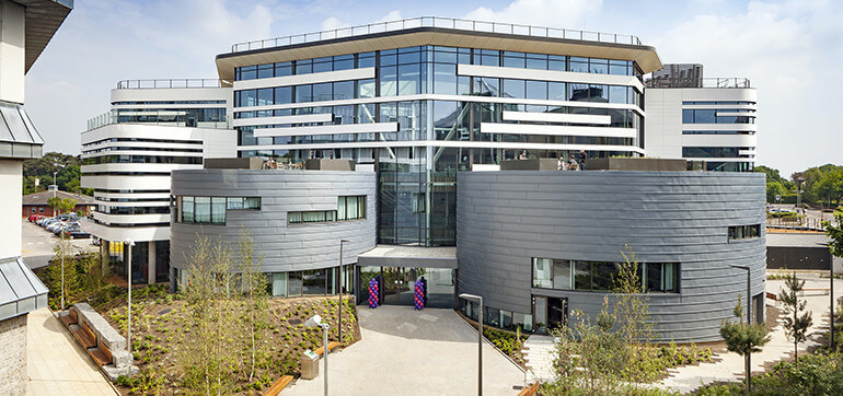 Hệ thống cơ sở vật chất hiện đại tại trường Đại học Bournemouth