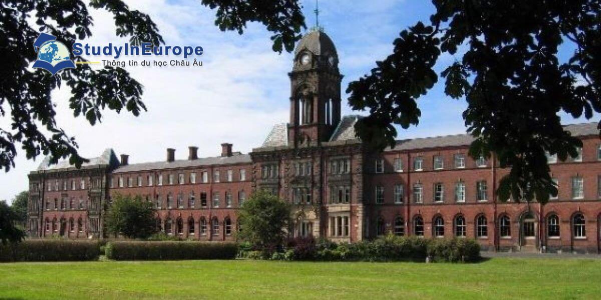 Trường Đại học Central Lancashire