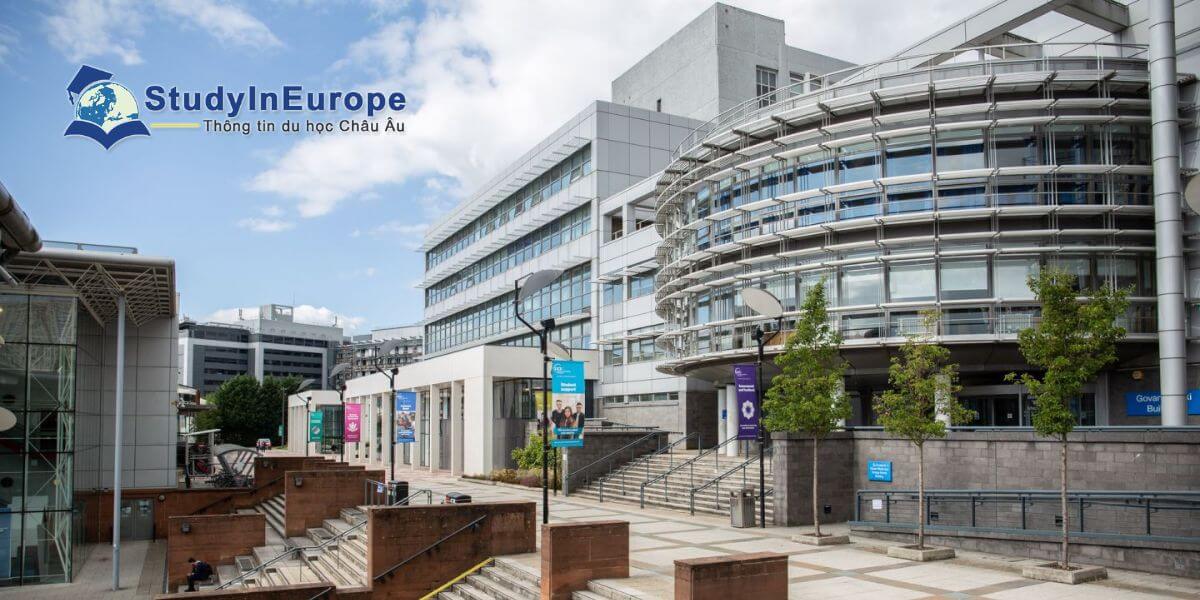 Trường Đại học Glasgow Caledonian