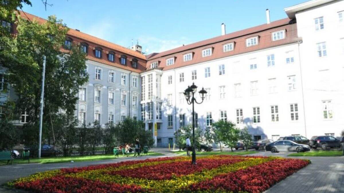 Trường Đại học Kỹ thuật Quốc gia Kaliningrad là ngôi trường có quy mô đào tạo lớn ở Nga