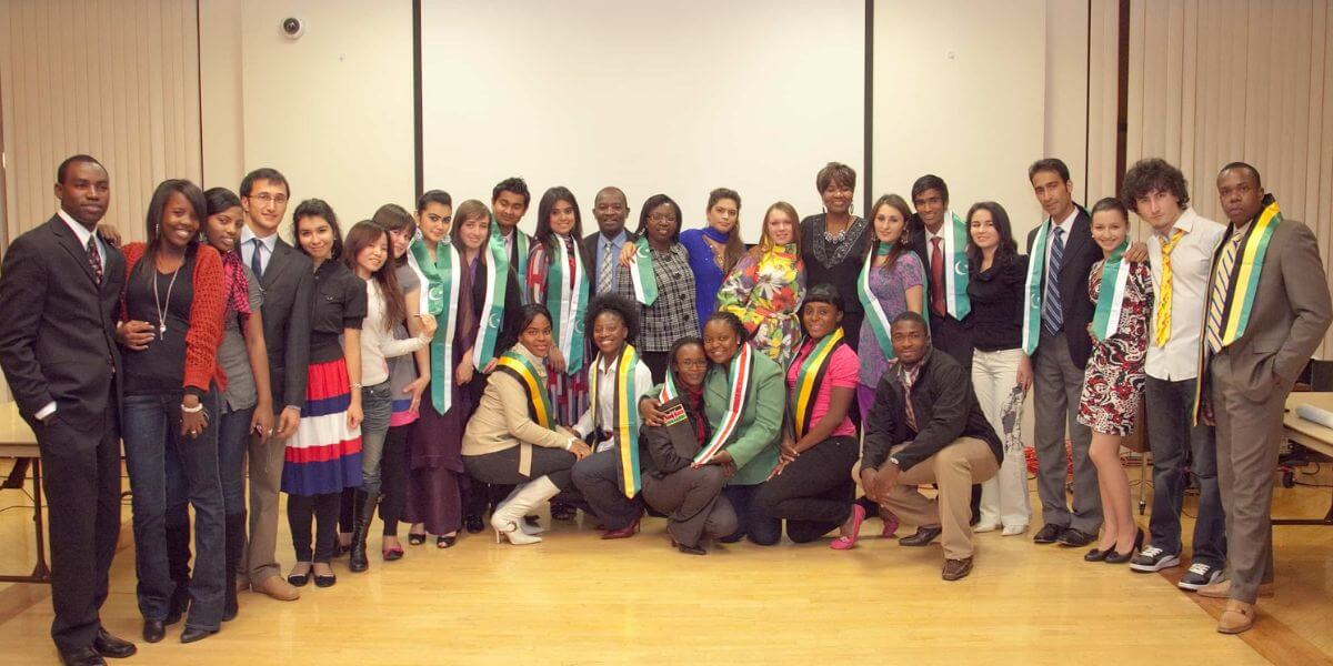 Trường Đại học Lincoln luôn chào đón mọi sinh viên đến tham gia học tập