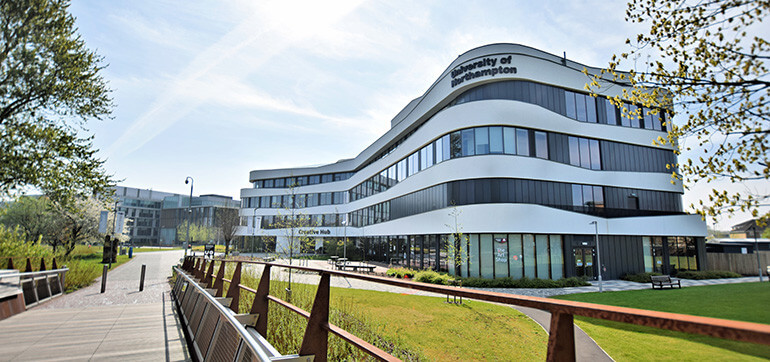 Trường Đại học Northampton là cơ sở giáo dục có uy tín cao tại Anh