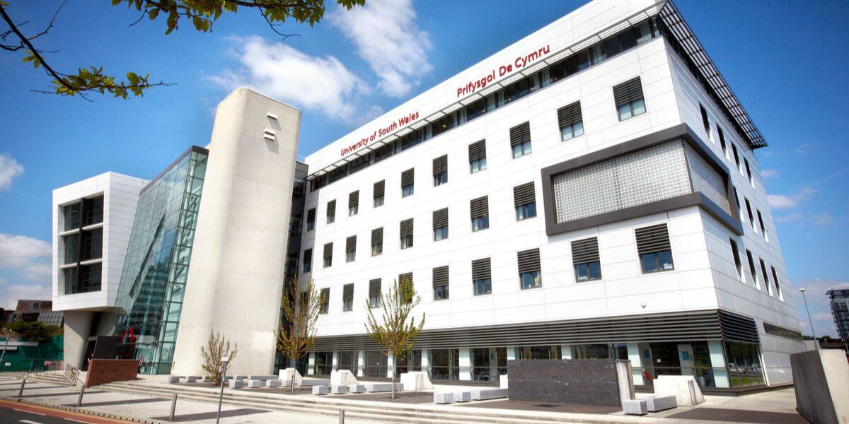 Trường Đại học South Wales tạo điều kiện thuận lợi để sinh viên học tập và rèn luyện