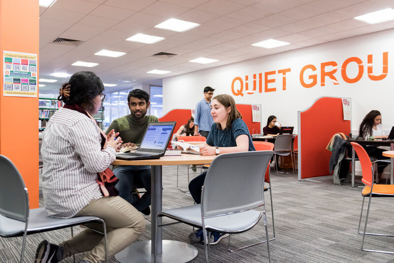 Môi trường học tập thân thiện tại trường Đại học St George