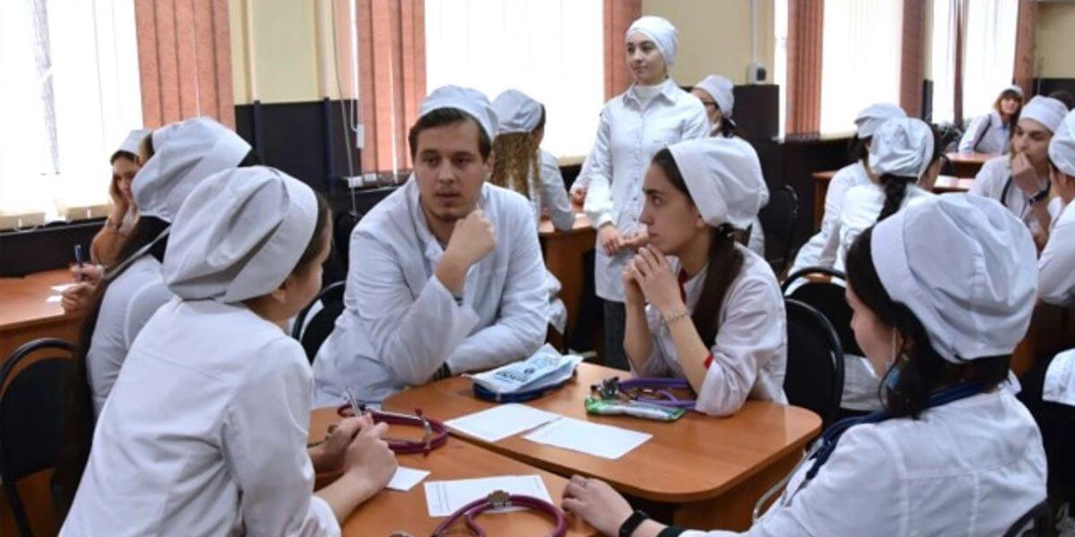 Bầu không khí học tập tích cực tại trường Đại học bang Astrakhan