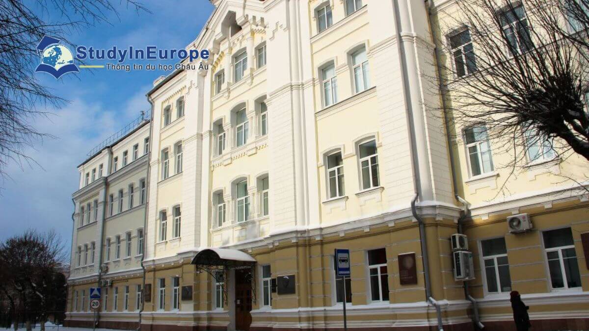 Review Trường Đại học bang Smolensk (Smolensk State University)